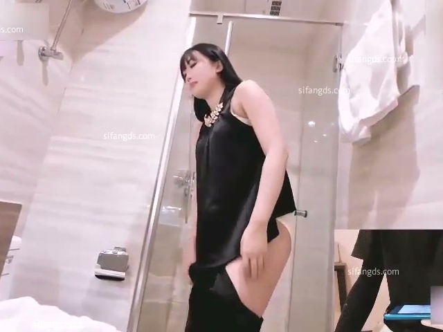 香蕉秀xjx0148肉体抵房祖无良中介诱骗御姐肉体抵房租-依依